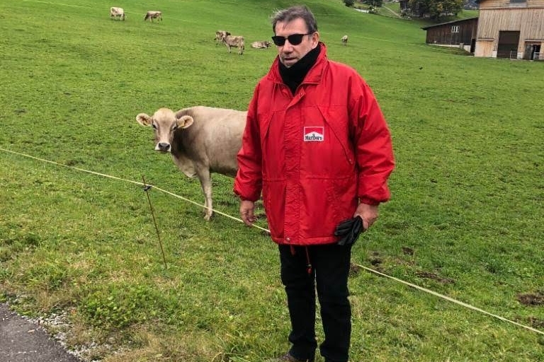 Od glazbenog menadžmenta do pješačkih staza: Zoran Škugor prepješači 15 do 20 km dnevno, bez obzira na vremenske uvjete