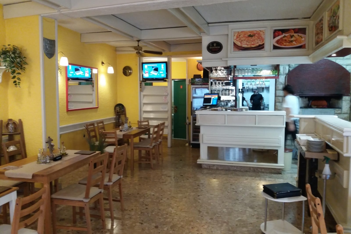 Pizzeria & Spaghetteria Angolo Vodice zapošljava konobara, kuhara i pizza majstora za novu ljetnu sezonu