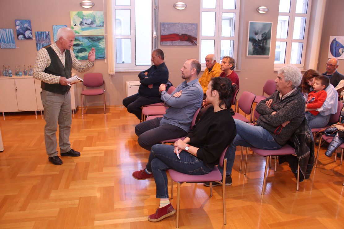 Povratak u prošlost s profesorom Madunićem u Gradskoj knjižnici Vodice