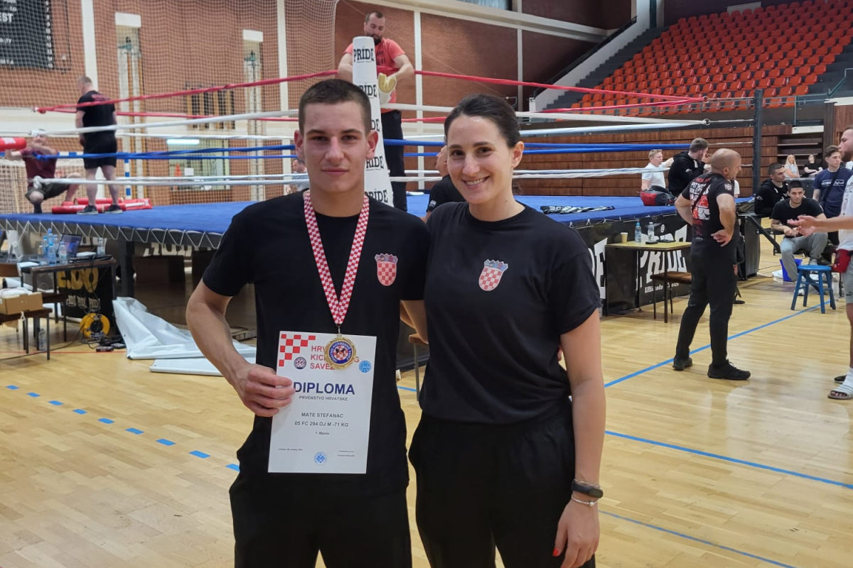  Mate Štefanac član kluba Hrvatski branitelj dragovoljac iz Vodica prvak Hrvatske u full contactu