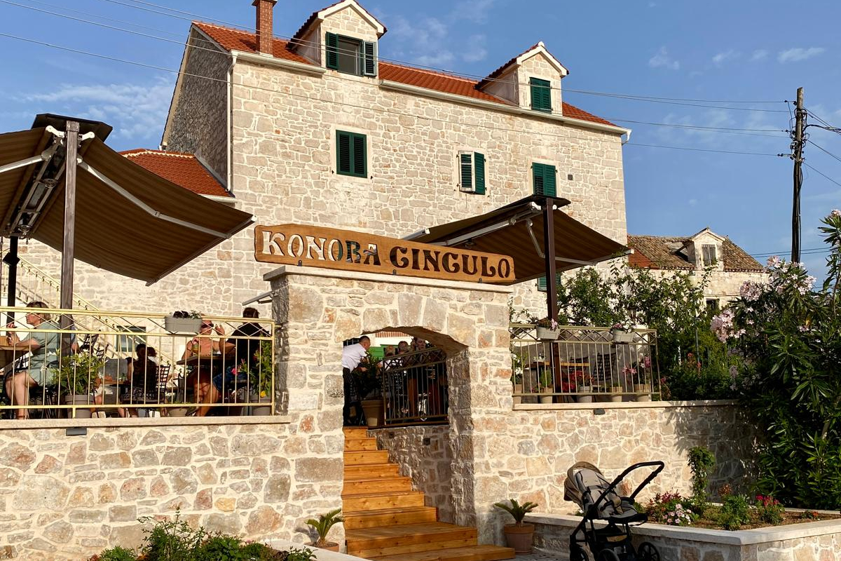 Otvorila se nova konoba Gingulo u Prvić Šepurini