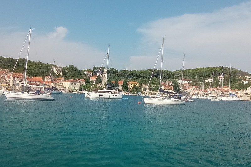 Ko je ukreja, sakrija, oli se samo s likarovom bicikleton poslužija?