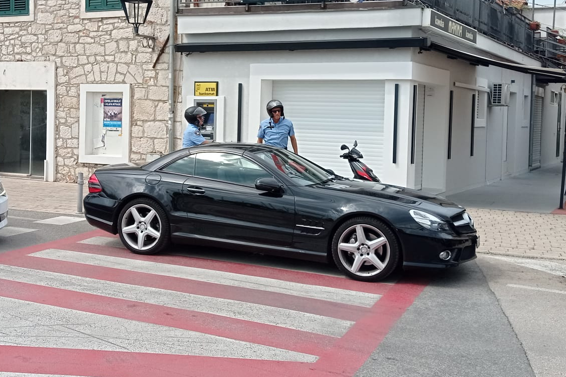 Paškina ćakula: Švicarac nasrid sela za sitne šolde sta