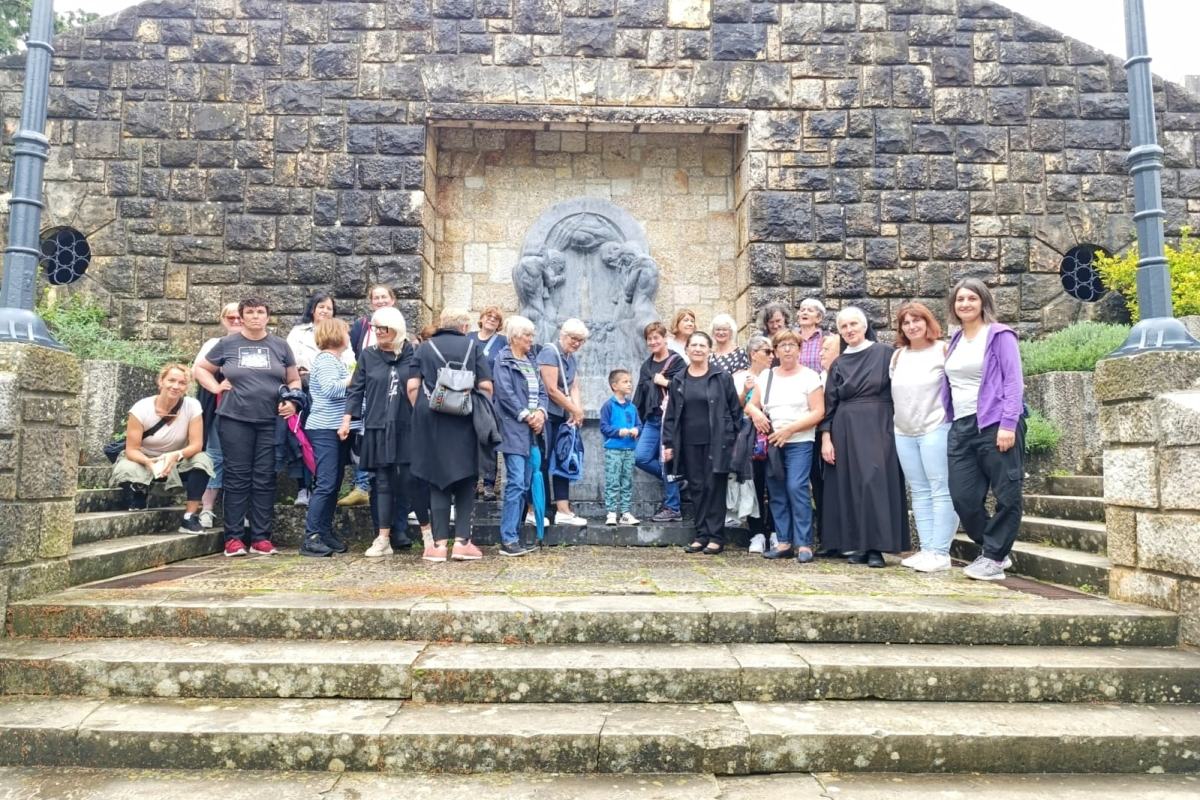 Hodočasničko-izletnički dan u Drniš, Kričke i Otavice 