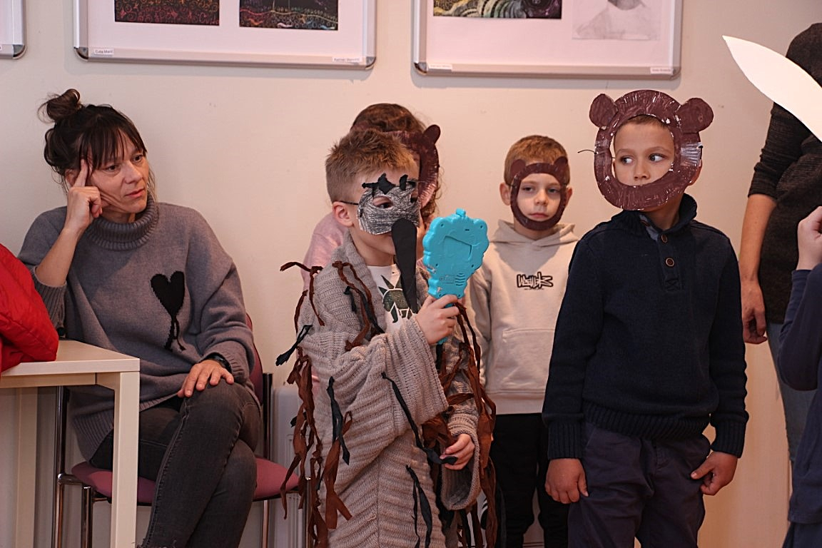 Mali glumci oduševili izvedbom u Gradskoj knjižnici Vodice