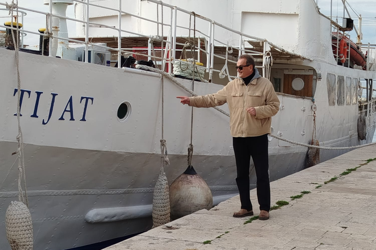 Rođen na brodu – životna priča Mira Tabule iz Gaćeleza i legendarni Tijat