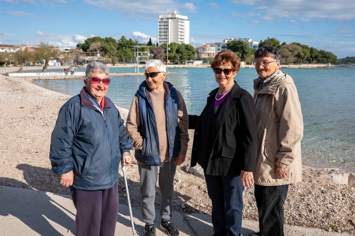 Kad sunce zasja, šetnica oživi: Vodičani i posjetitelji uživali u popodnevnom suncu