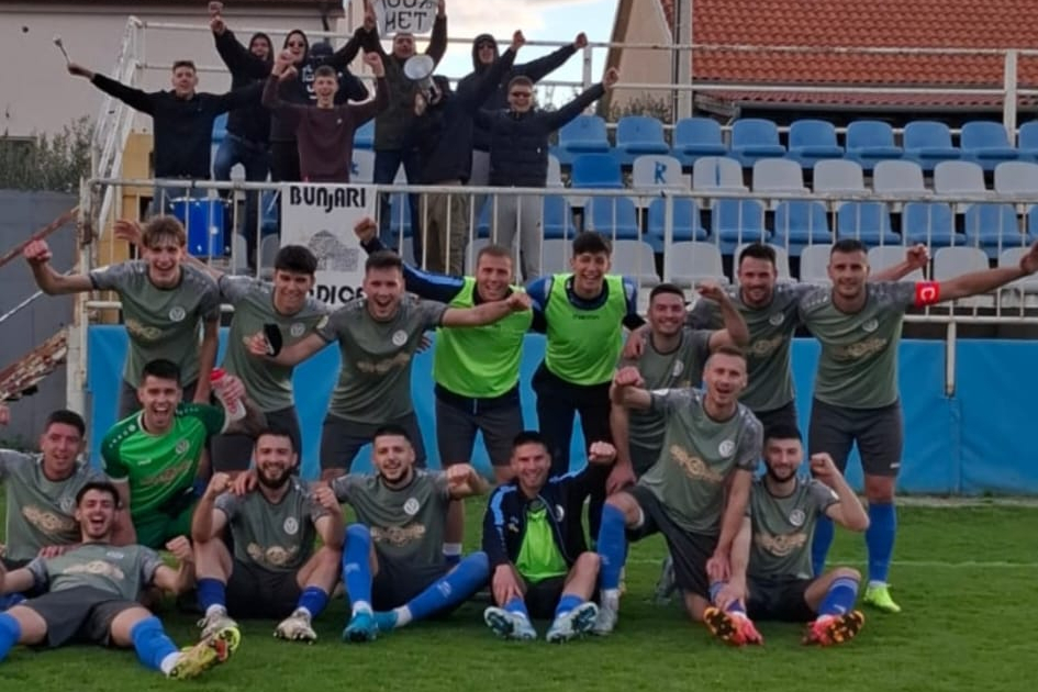 Vodice slavile u Biogradu uz glasnu podršku Bunjara