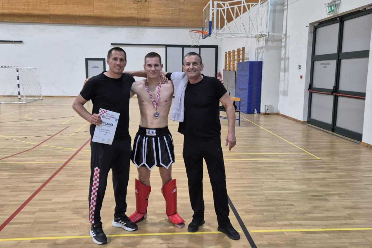 Mate Štefanac prvak Hrvatske u kickboxingu u disciplini 'low kick'