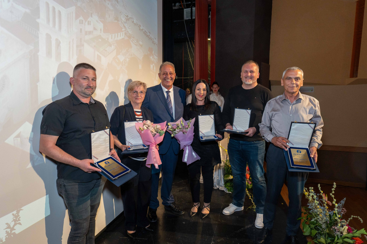 Uoči Dana grada Vodica održana svečanost u Kulturnom centru: priznanja zaslužnima, poruke zajedništva i novi projekti