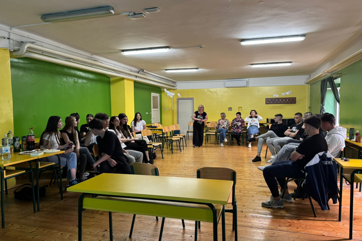 Parlaonica o društvenim mrežama i mentalnom zdravlju u sklopu:  Erasmus+ projekta Hands up for the better Future