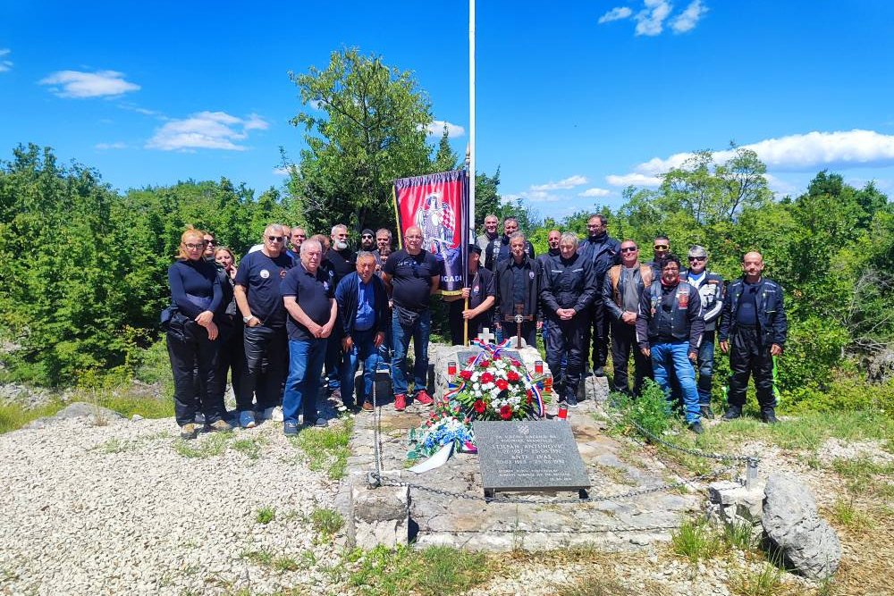 Zajedno u sjećanju: Udvdr Šibenik i MK Okit odali počast poginulim vitezovima povodom 33. obljetnice bitke za Stolove