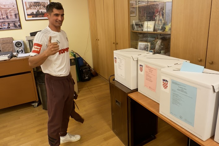 Izlaznost do 11:30: u Vodicama manji odaziv birača od županijskog prosjeka