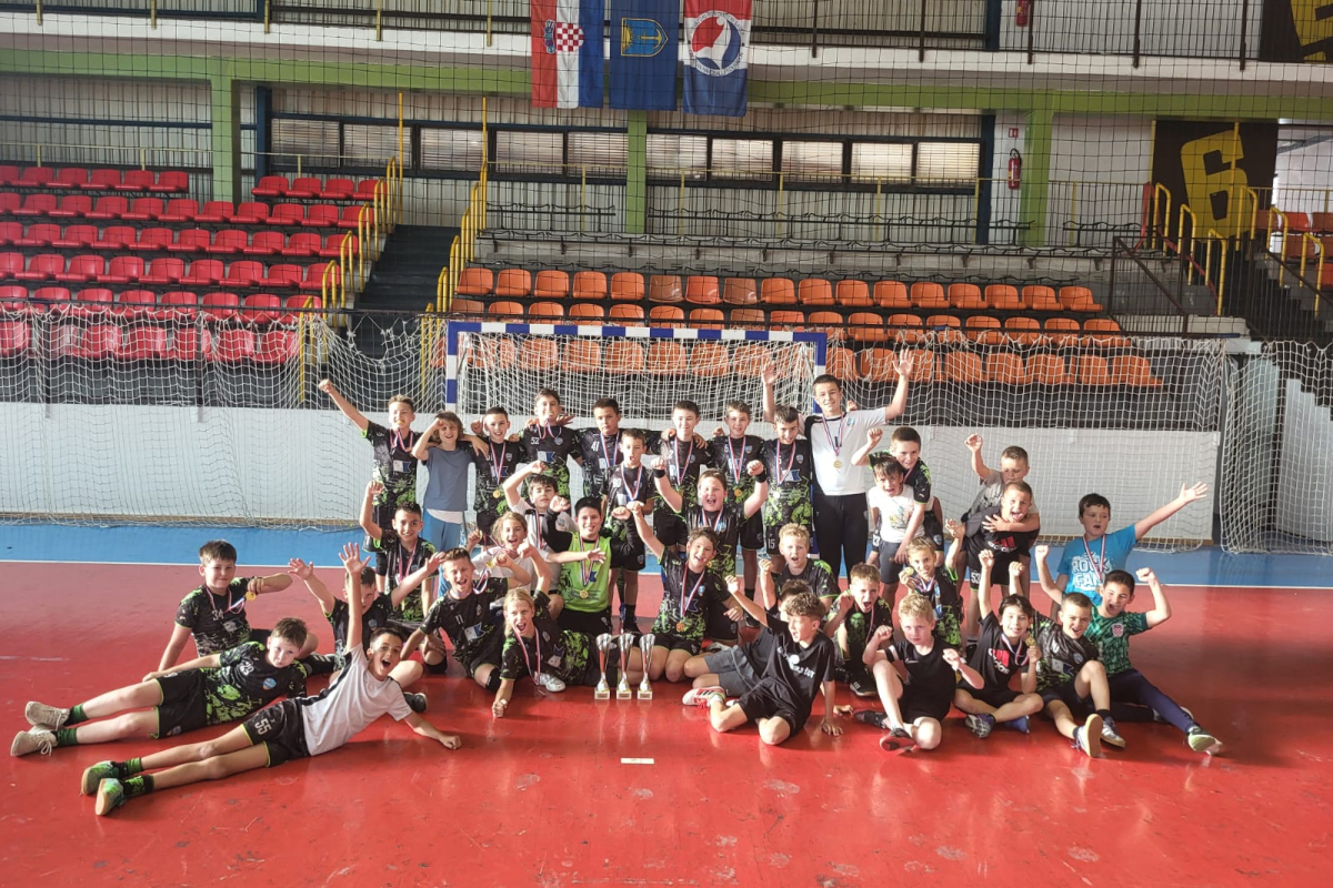 Tri zlata za kraj sezone: RK Vodice briljirao na turniru u Pločama