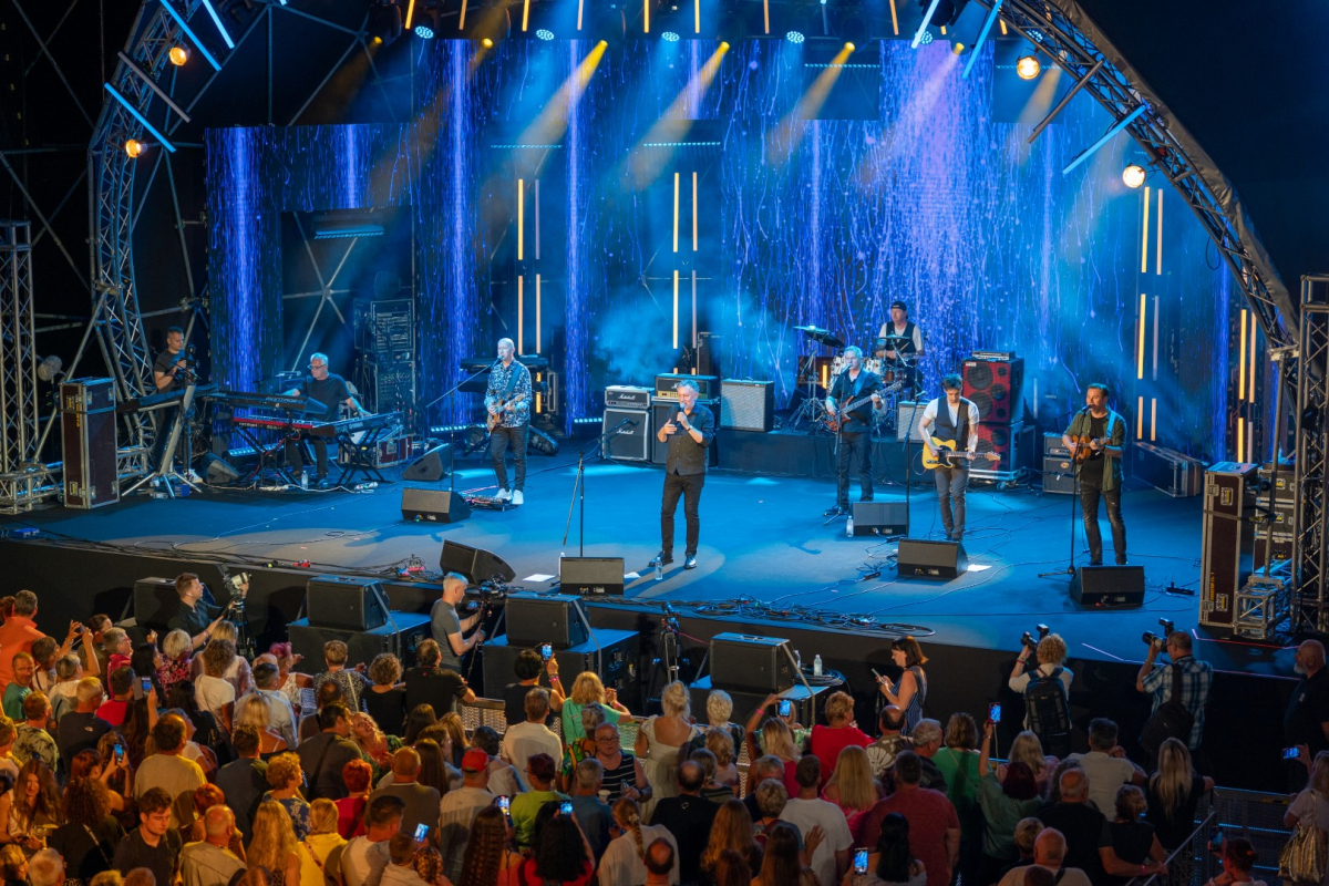 Sve je spremno za 17. CMC festival u Vodicama: Više od 50 izvođača, koncerti na rivi, after party na plaži