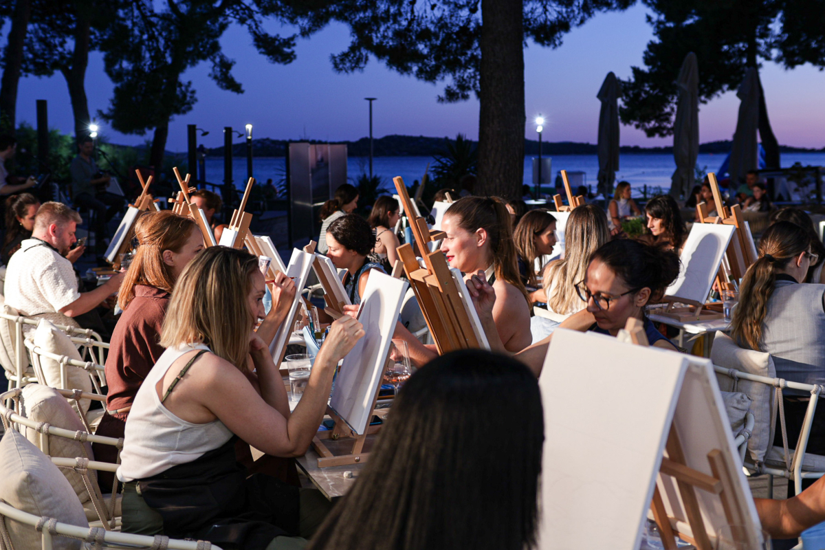 SeeSea Hotel u Vodicama spojio umjetnost, hedonizam i zajedništvo.