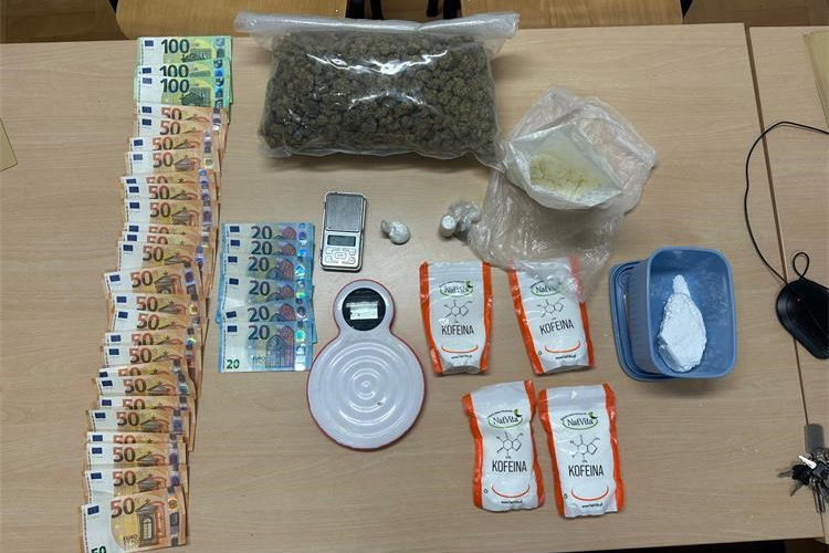 Uhićen 29-godišnjak sa marihuanom, speedom i kokainom - pronađeno i punilo, digitalne vage te veća količina novca