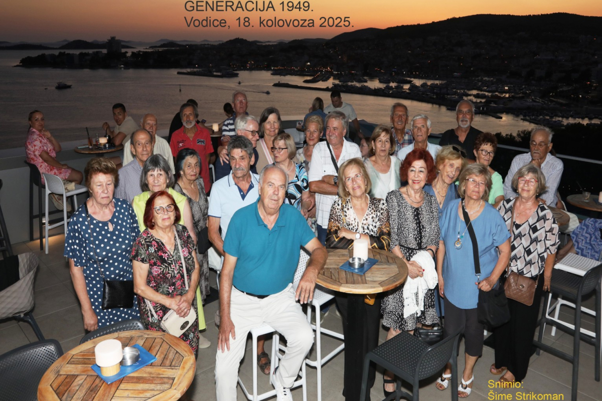 Generacija 1949. ponovo zajedno: druženje uz fotografiju, vožnju vlakićem i večeru