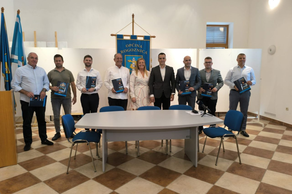 Gradonačelnik Cukrov potpisao sporazum o dodatnih 55 tisuća eura za sanaciju pomorskog dobra na otoku Prviću