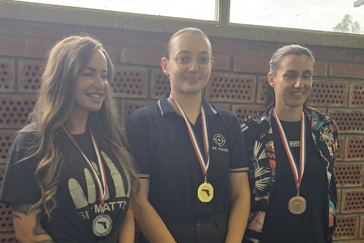 Rebecca i Ante ponovno na postolju: uspjeh vodičkih strijelaca u Karlovcu