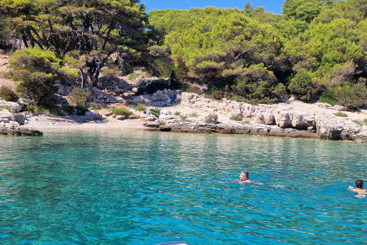 Paškina ćakula na arhipelagu: Tijašćica i Nozdra – raj od koga nima boljega