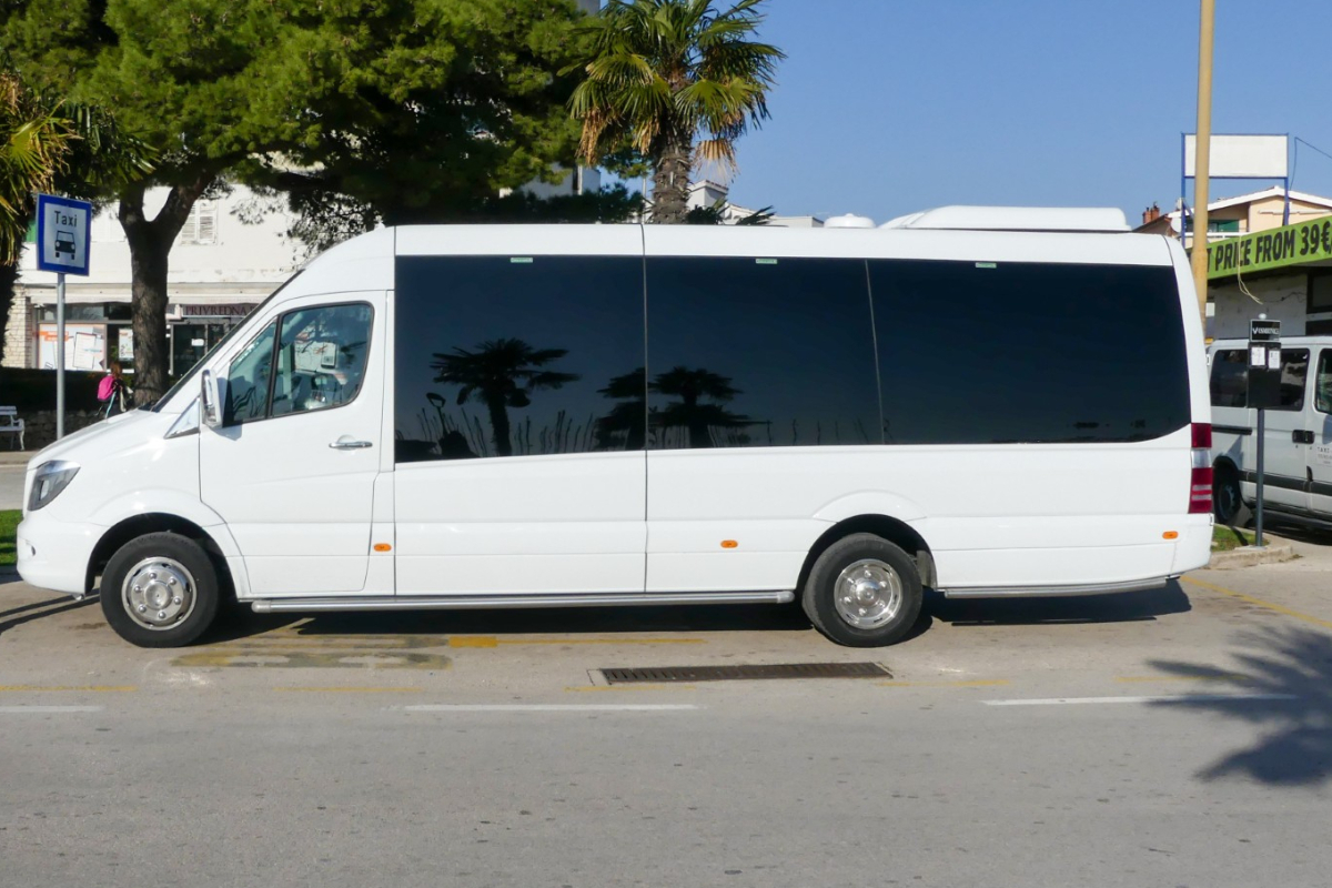 Lista podnesenih zahtjeva za prijevoz učenika koji pohađaju Osnovnu školu "Vodice"