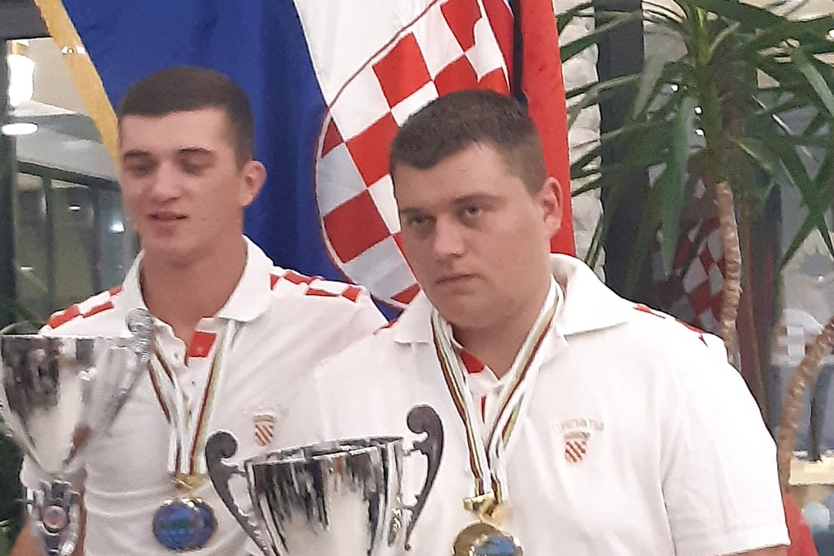 Tribunjac Vito Ferara svjetski prvak u ribolovu iz brodice (U21)