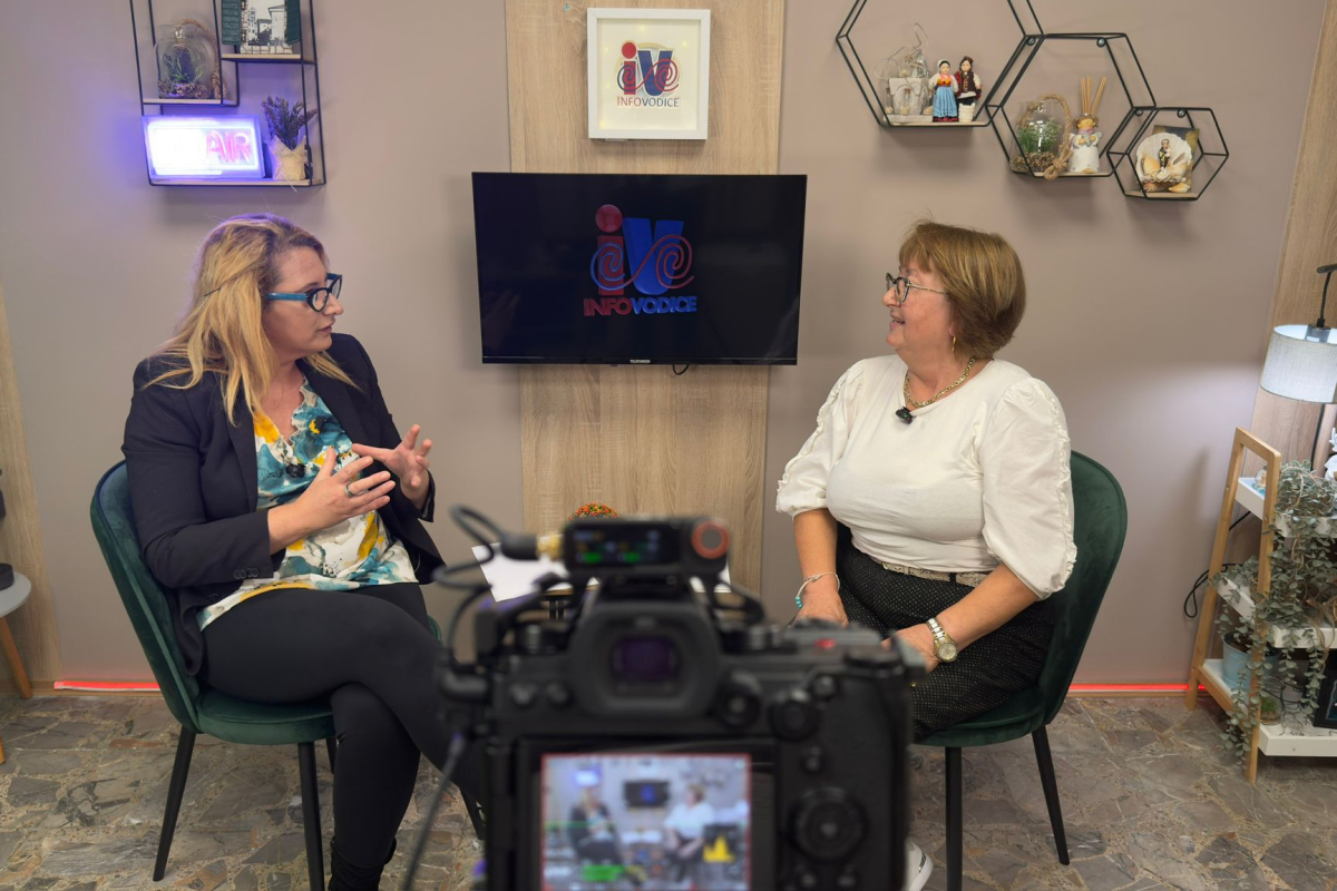 Ljubica Keran u emisiji Kolure o bisera: Poezija je moj način da zabilježim svaki životni trenutak