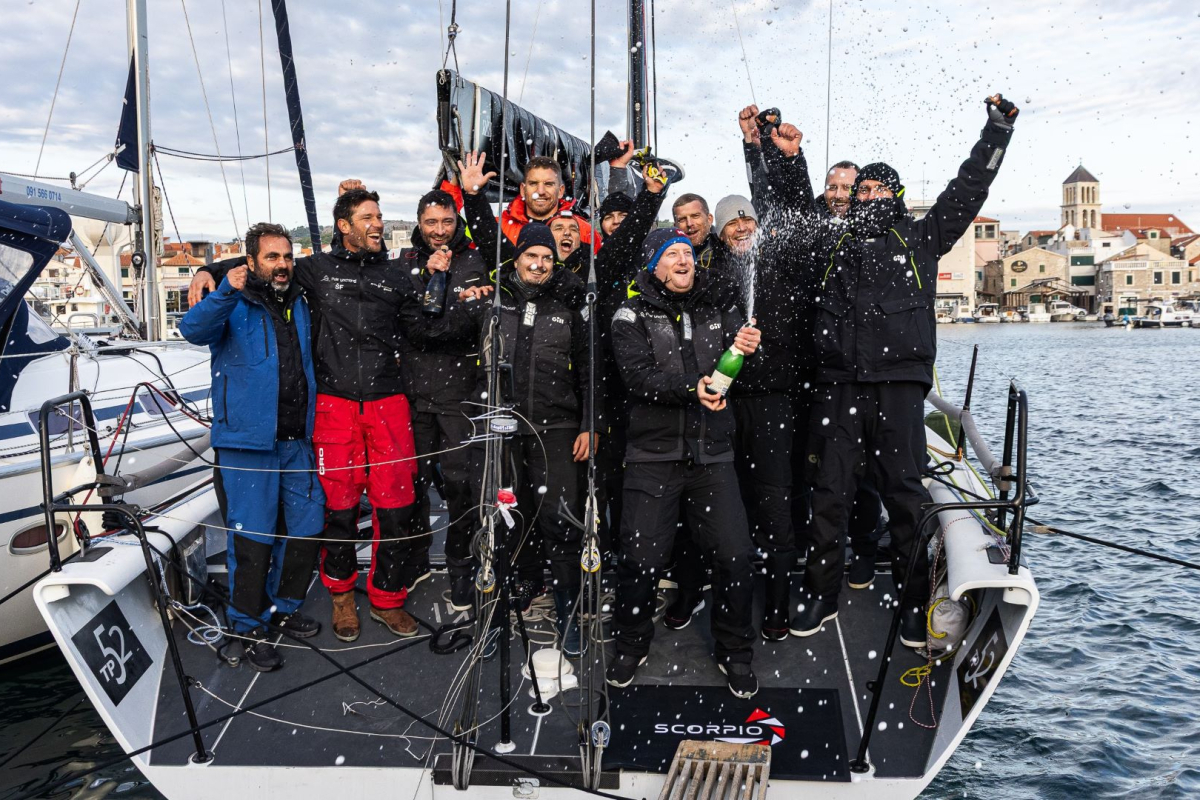 Zlatni olimpijac pokorio kultnu regatu: Šime Fantela i Scorpio osvojili 22. Jabuku