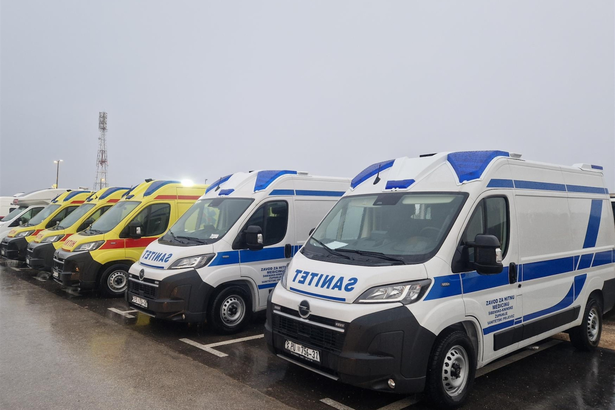 Šibensko-kninska županija ojačala hitnu medicinu sa šest novih specijaliziranih vozila