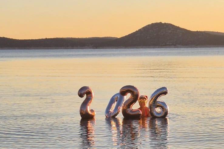 Novogodišnja čestitka iz mora: Vodičanka Erika (65) kupa se svaki dan, bez iznimke