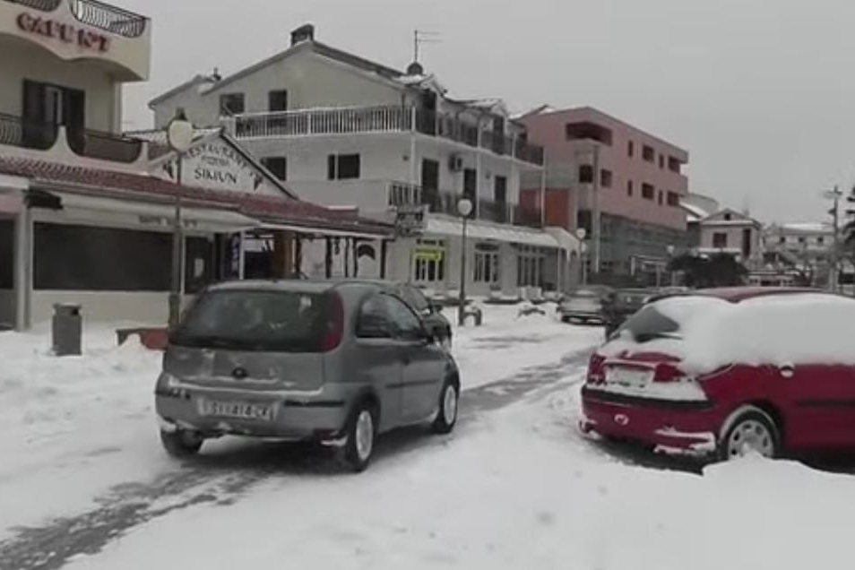Sjećate li se zime i snijega 2012.?: Hladni val donosi buru, led i mogući snijeg