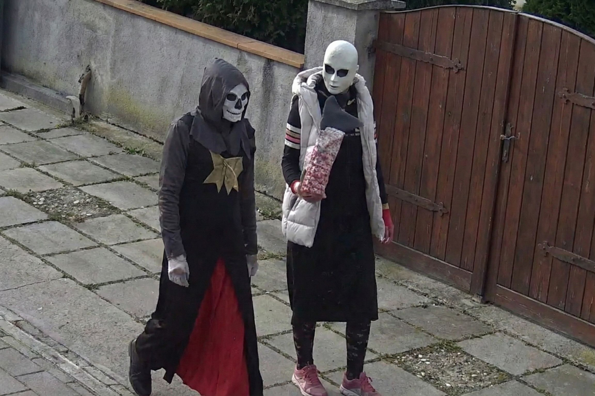 Upozorenje građanima: nepoznate osobe pod izlikom maškara obilaze dvorišta, kuće i stanove