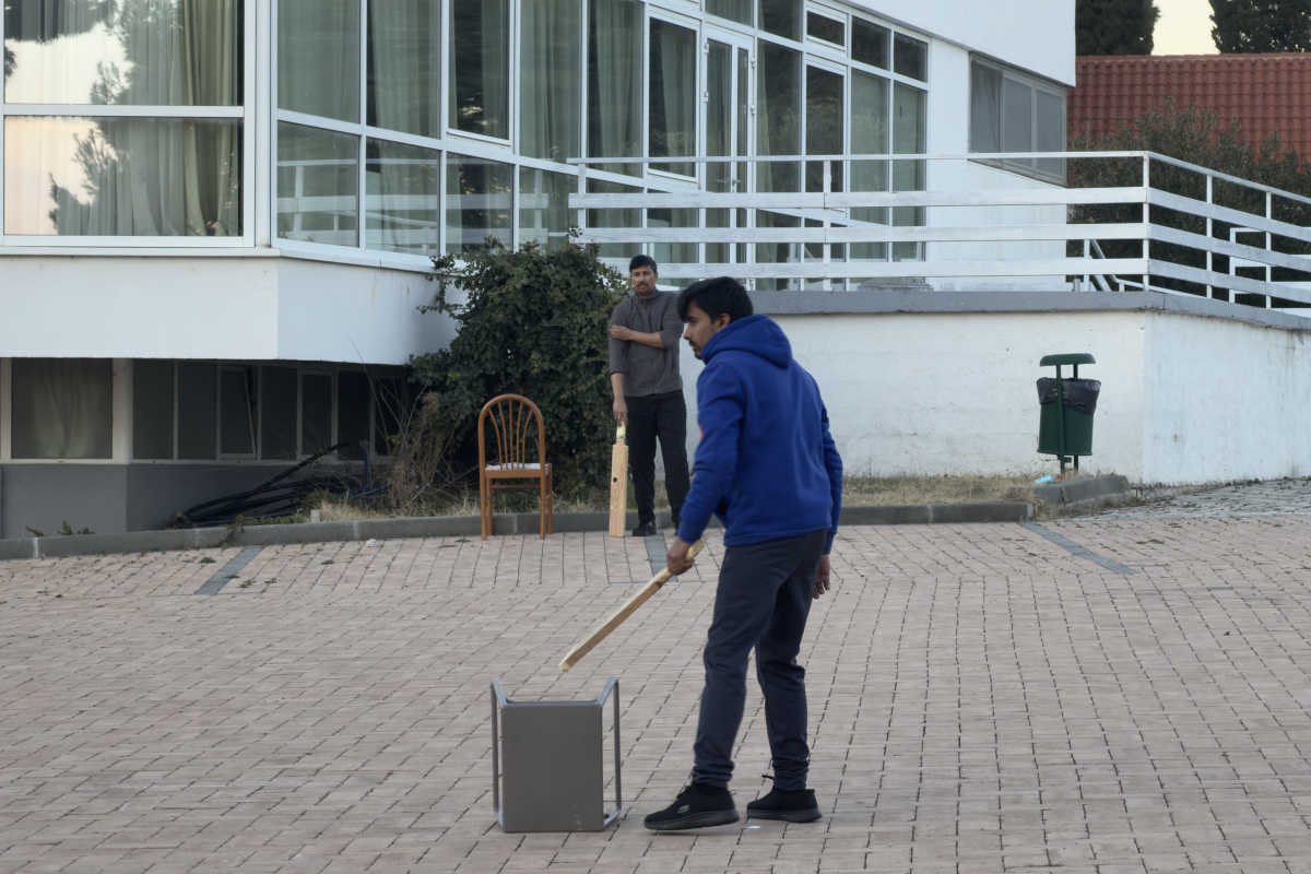 Kriket ispod hotela Punta: kako strani radnici u Vodicama provode slobodnu nedjelju