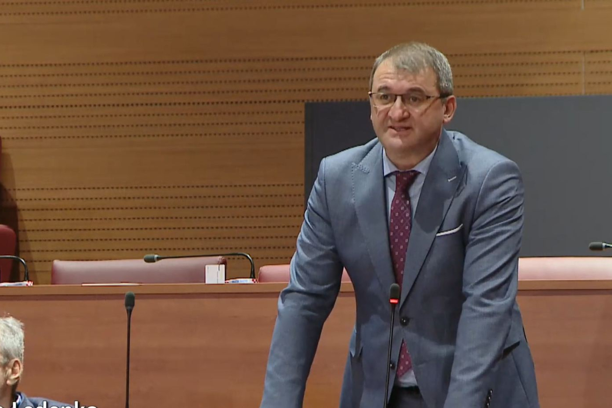 Ivica Ledenko o Zakonu o otocima: dobre mjere postoje, ali provedba zapinje na terenu