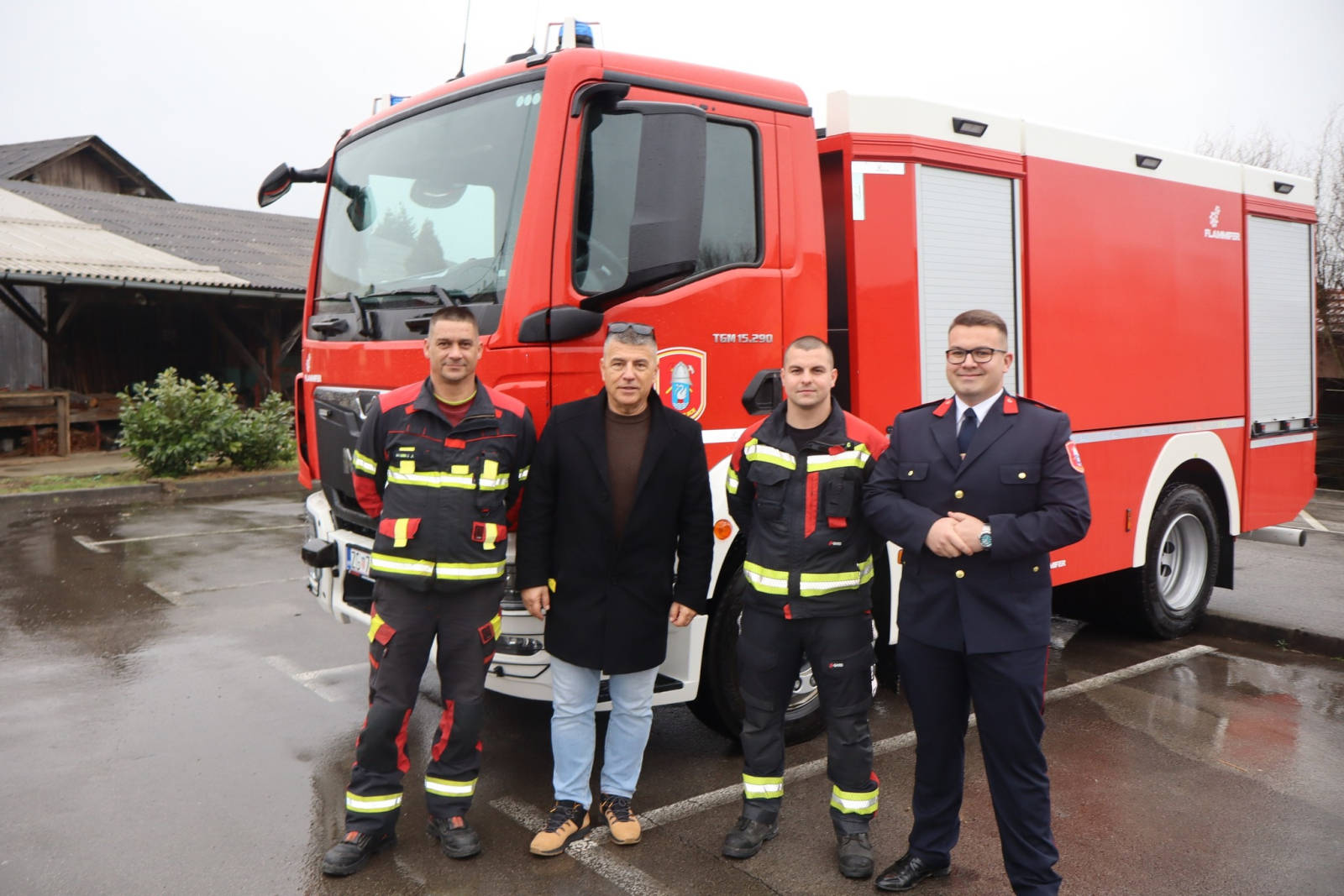 DVD Bilice dobio novu vatrogasnu cisternu