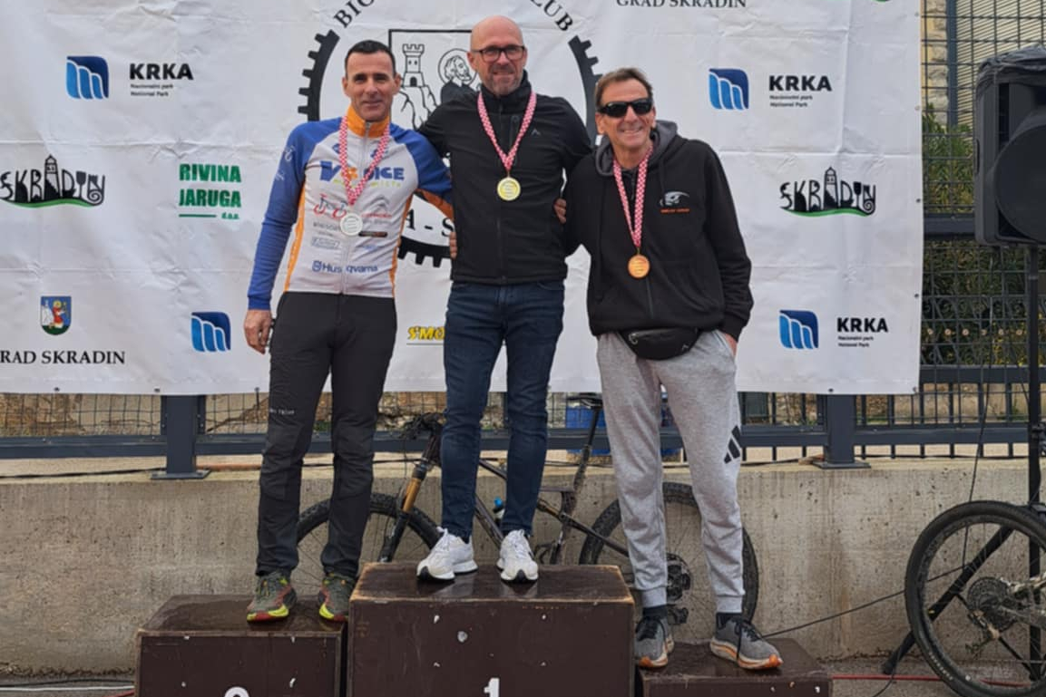 Šest postolja za BBK Orlov krug u Skradinu