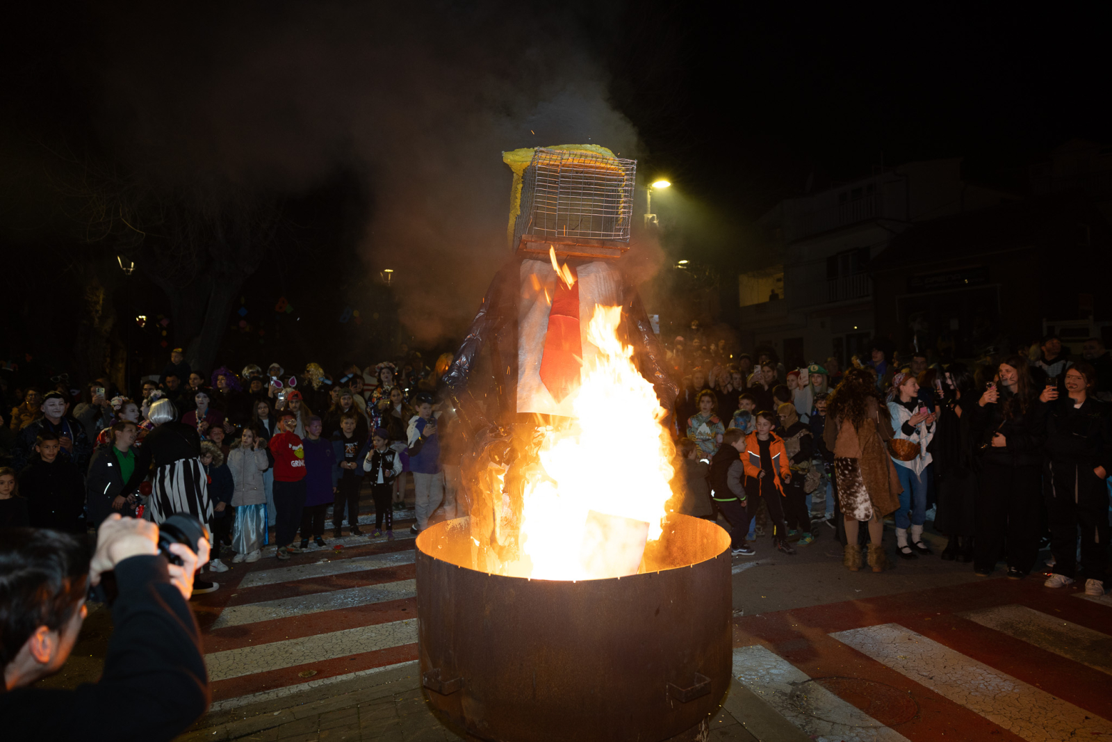 Pokladne svečanosti završile velikom povorkom i spaljivanjem Jovana Trampule