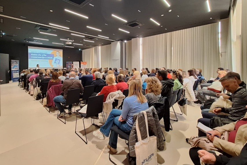 Završen prvi dio Adriagate edukacija za iznajmljivače uz rekordnu posjećenost, u travnju ostalo još malo mjesta