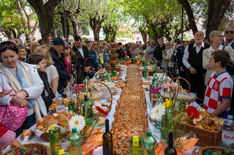 Na Trgu kneza Branimira u ponedjeljak uskrsni doručak i sajam domaćih proizvoda