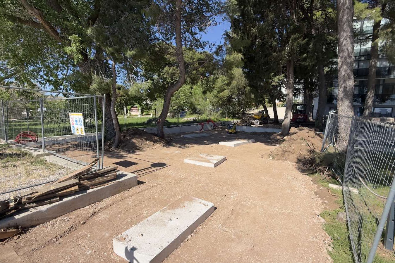 Krenula rekonstrukcija vježbališta na Plavoj plaži ispod hotela Punta