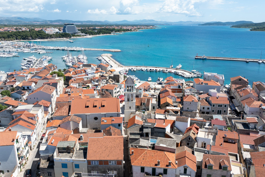 Vodice u samom vrhu Hrvatske po noćenjima domaćih turista