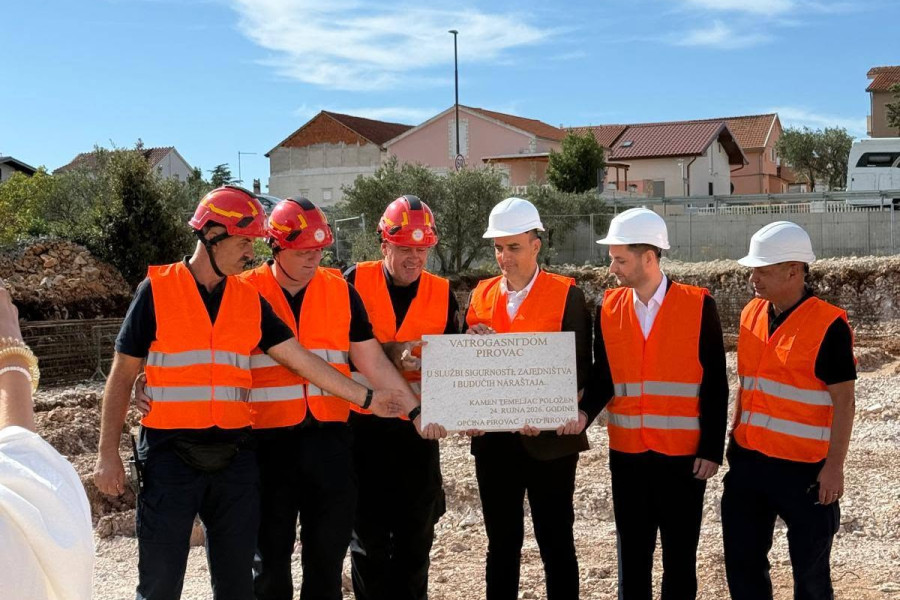 Položen kamen temeljac za novi Vatrogasni dom u Pirovcu vrijedan 2,6 milijuna eura
