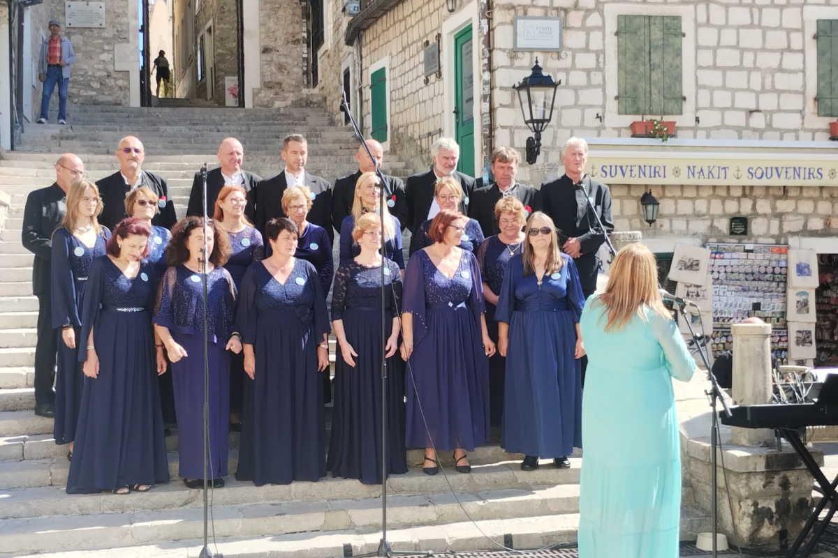 Cantus Juraj&Lira sa srebrom se vratili iz Herceg Novog