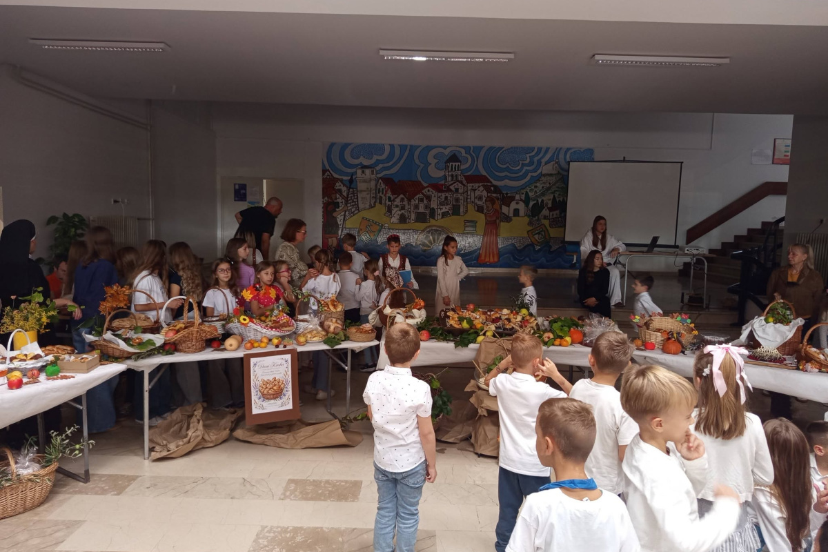 Dani kruha – Dan zahvalnosti za plodove zemlje obilježen u OŠ Vodice