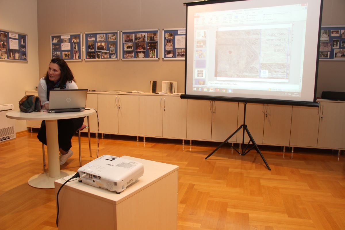 Arheologinja Diana Čorić održala predavanje o ilirskim nadgrobnim spomenicima u priobalju Ilirika