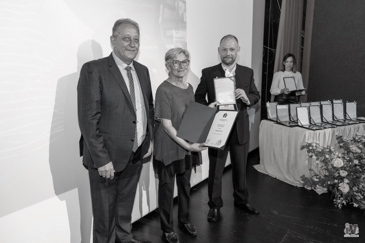 Klub dragovoljnih davatelja krvi Vodice dirljivom porukom oprostio se od svoje dugogodišnje članice Smiljane Bareša