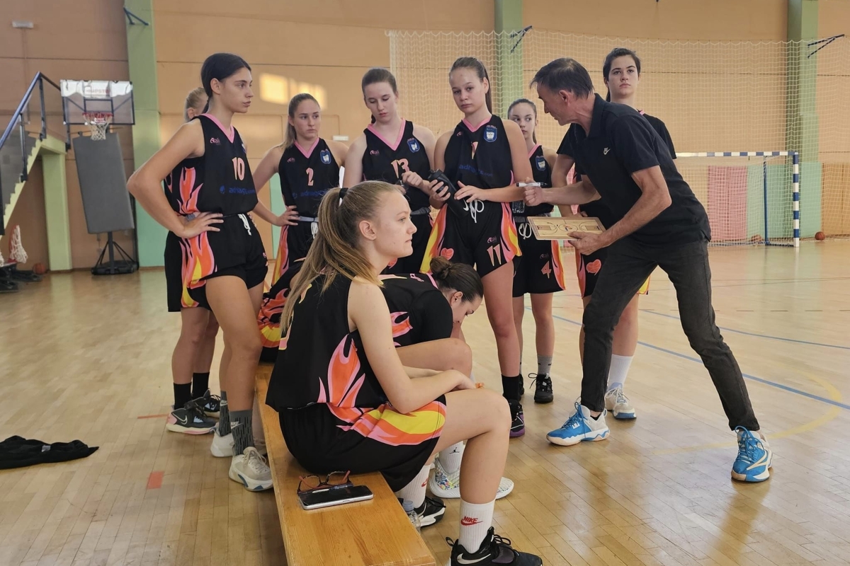 Juniorke Vodica izborile plasman na poluzavršnicu, a sjajno se drže i u seniorskoj konkurenciji
