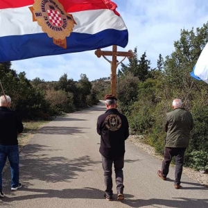 699967a3-a3a0-4c60-a6a6-cffe950fc5a9