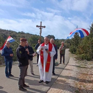 9d6fbae9-1c89-4a63-8d37-091b7538e077